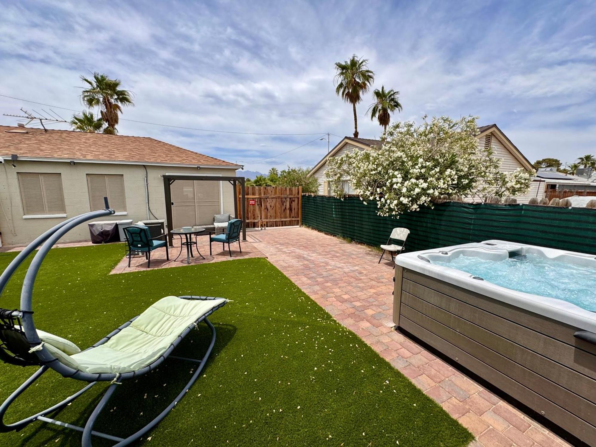 Vip Vegas Haven Downtown & Strip Apartment